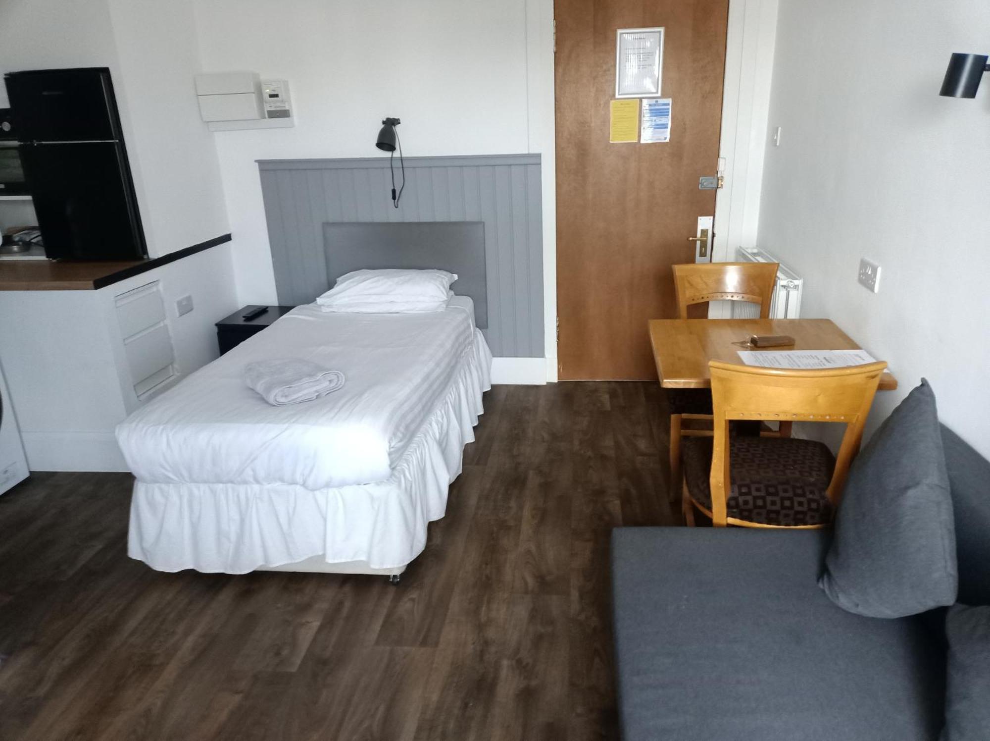 The Townhouse Accommodation ダンフリーズ エクステリア 写真