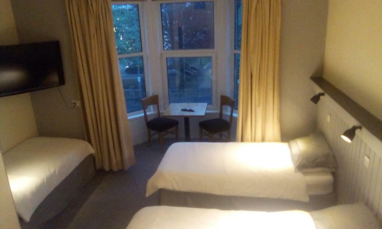 The Townhouse Accommodation ダンフリーズ エクステリア 写真
