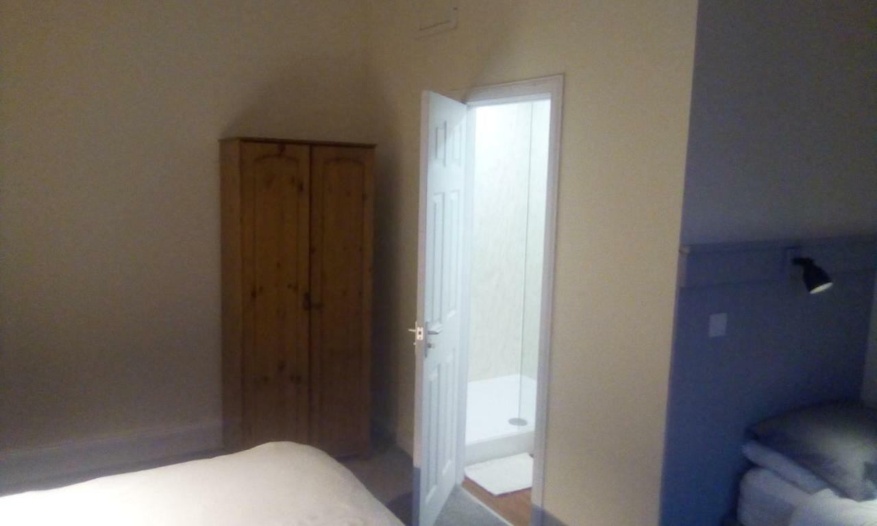 The Townhouse Accommodation ダンフリーズ エクステリア 写真
